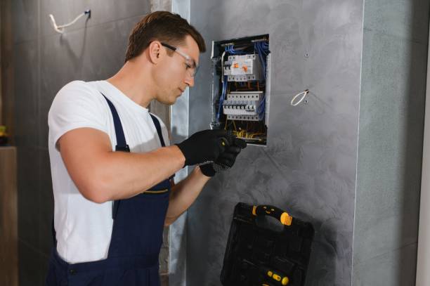 Best 24-Hour Electrician  in Holly Ridge, NC